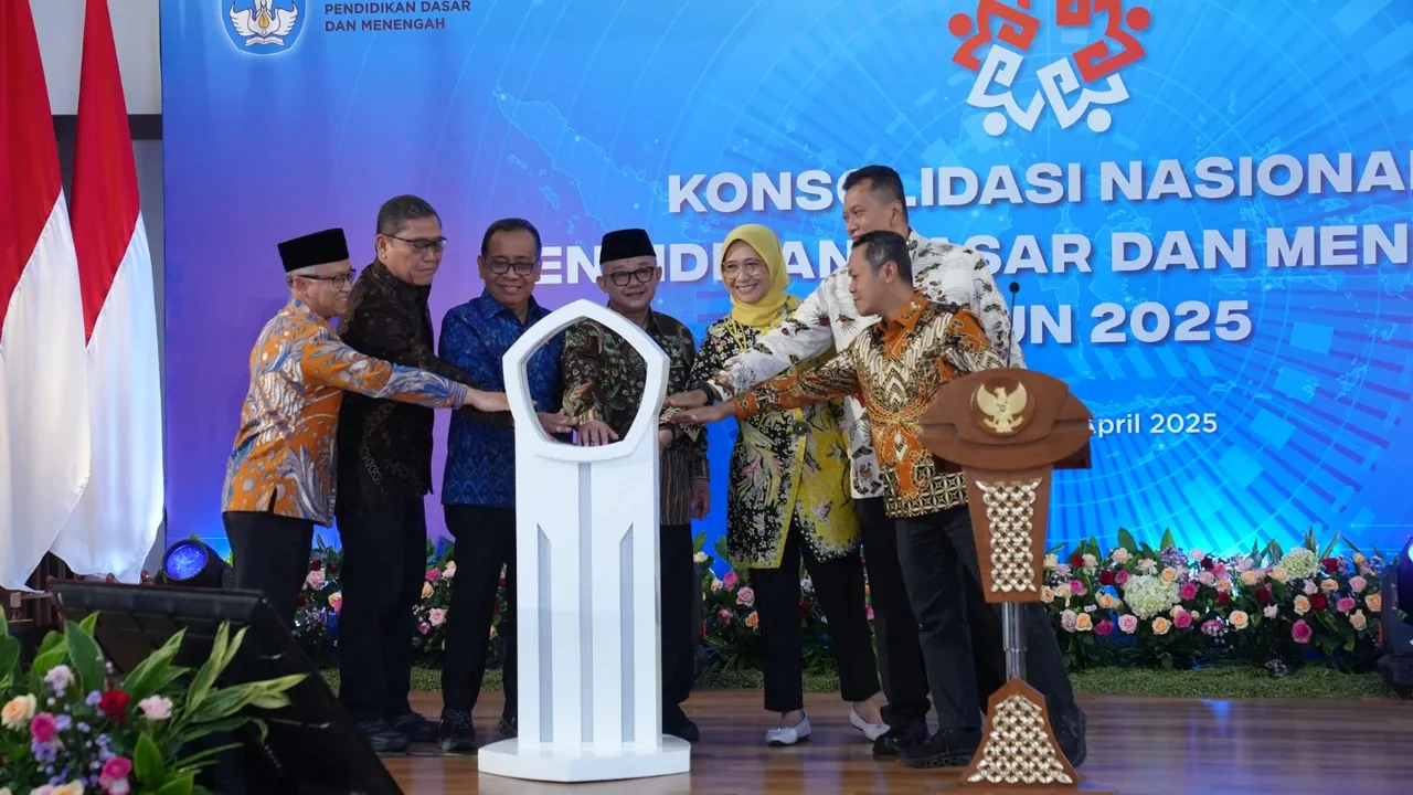 Konsolidasi Nasional